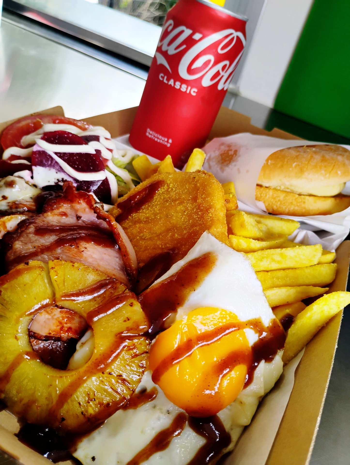 Cheesy Smash Burger